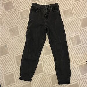 Levi’s loose taper size 24